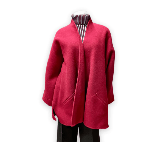 Old Hollywood Elegance: Exploring Vintage Jackets & Coats