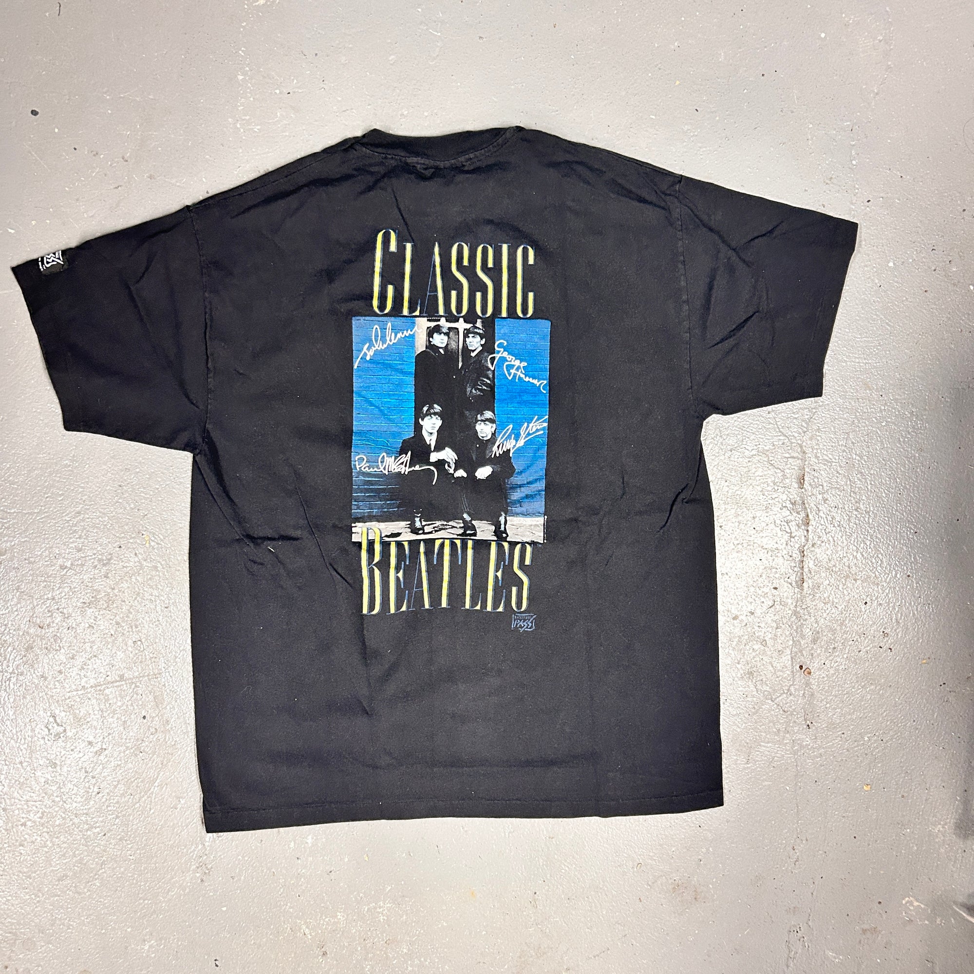 Vintage 1990s The Beatles Backstage Pass Single Stitch Band T-Shirt