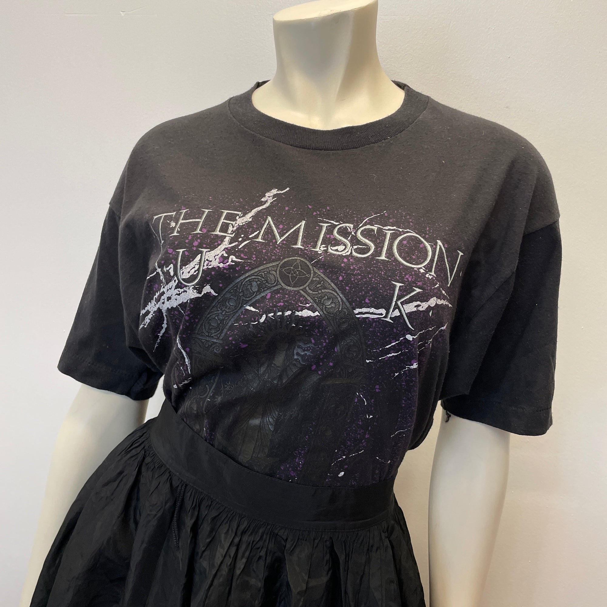 1987 The Mission U.K. "God's Own Medicine" Vintage Single Stitch Made in USA Graphic T-Shirt Size XL T-Shirts Public Butter