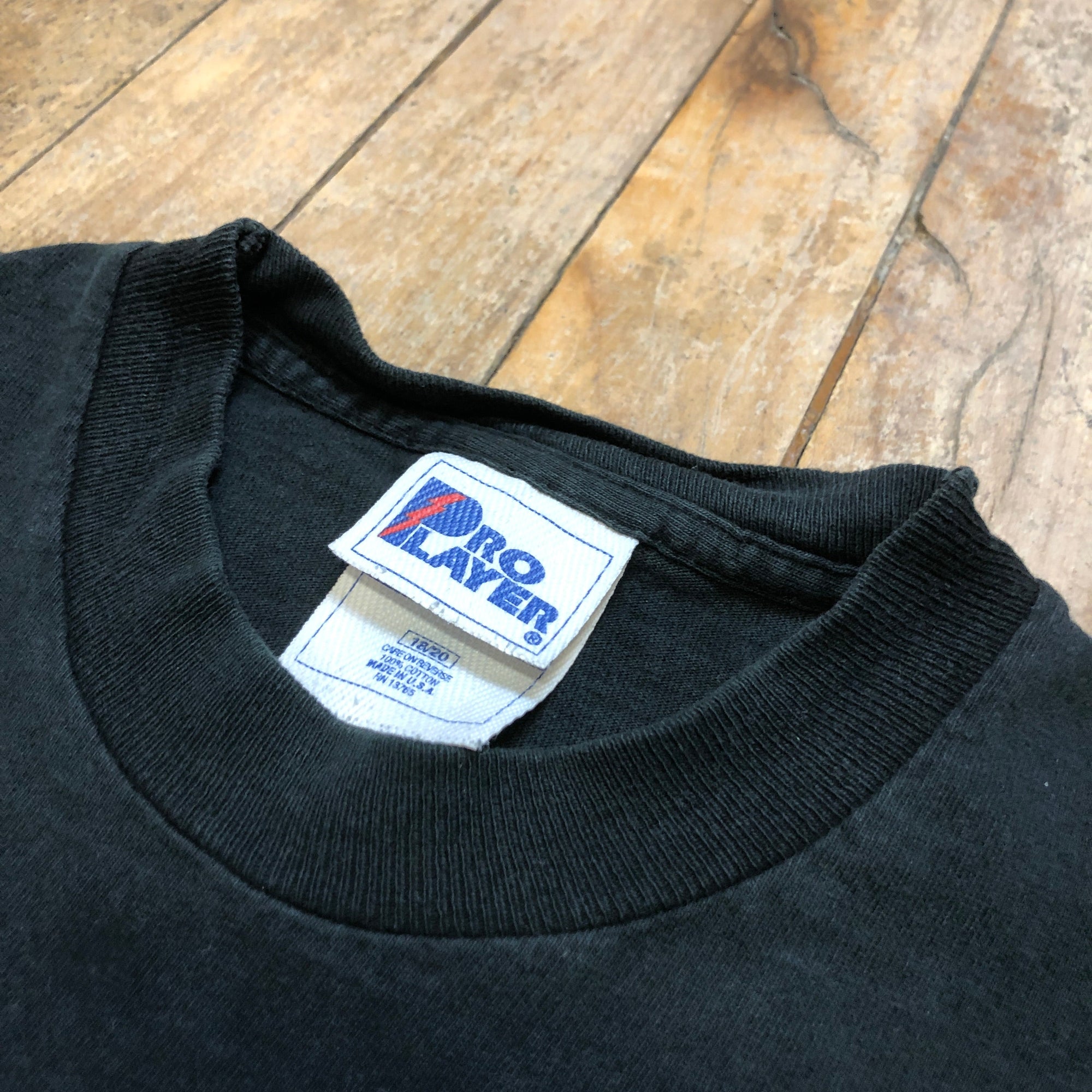 🖤 1998 Chicago Bulls NBA Six Time Champions Pro Player Vintage Graphic T-Shirt Size M T-Shirts Public Butter