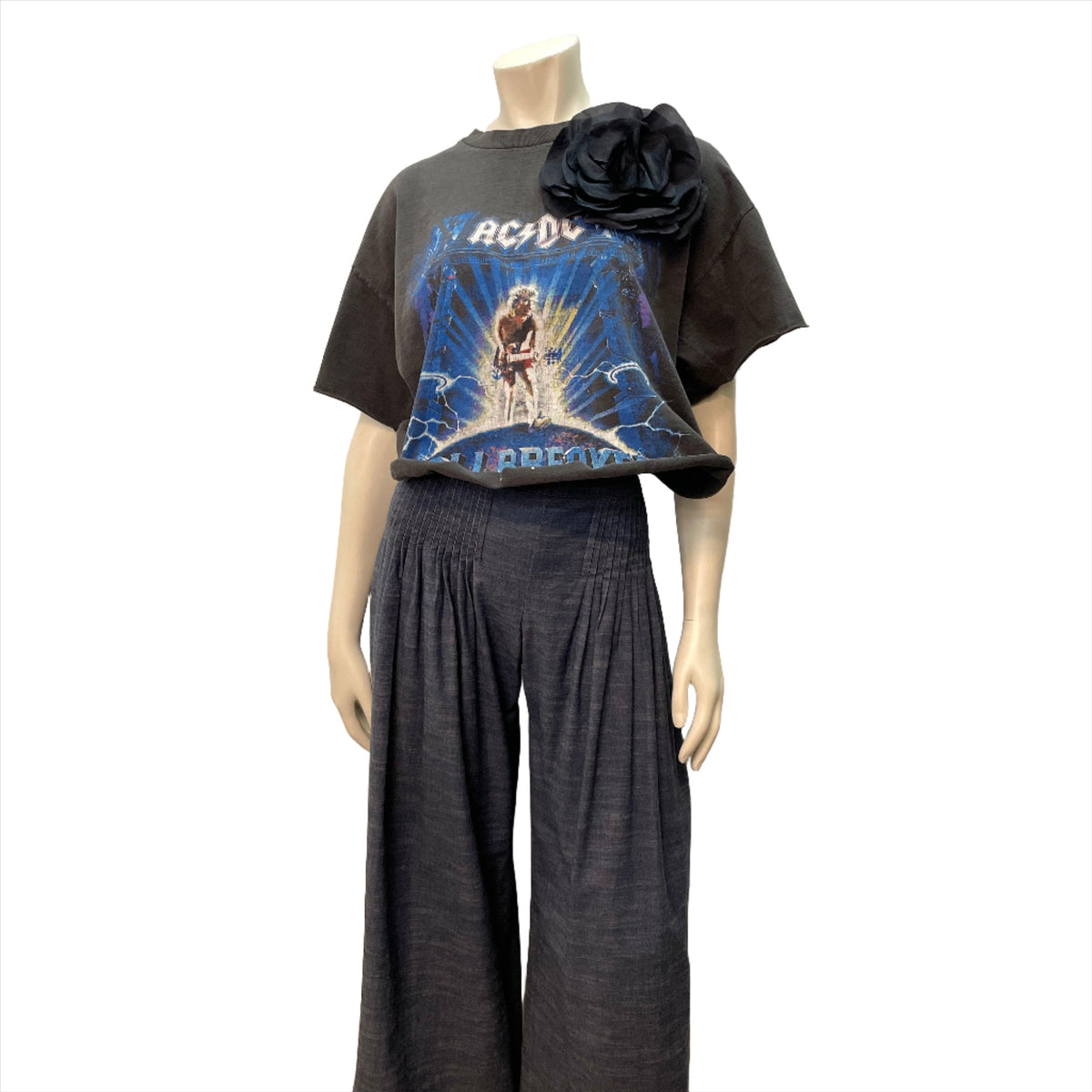 Chanel Spring '03 Vintage Designer Denim Pleated Wide-Leg Trousers Mad –  Black Market Vintage
