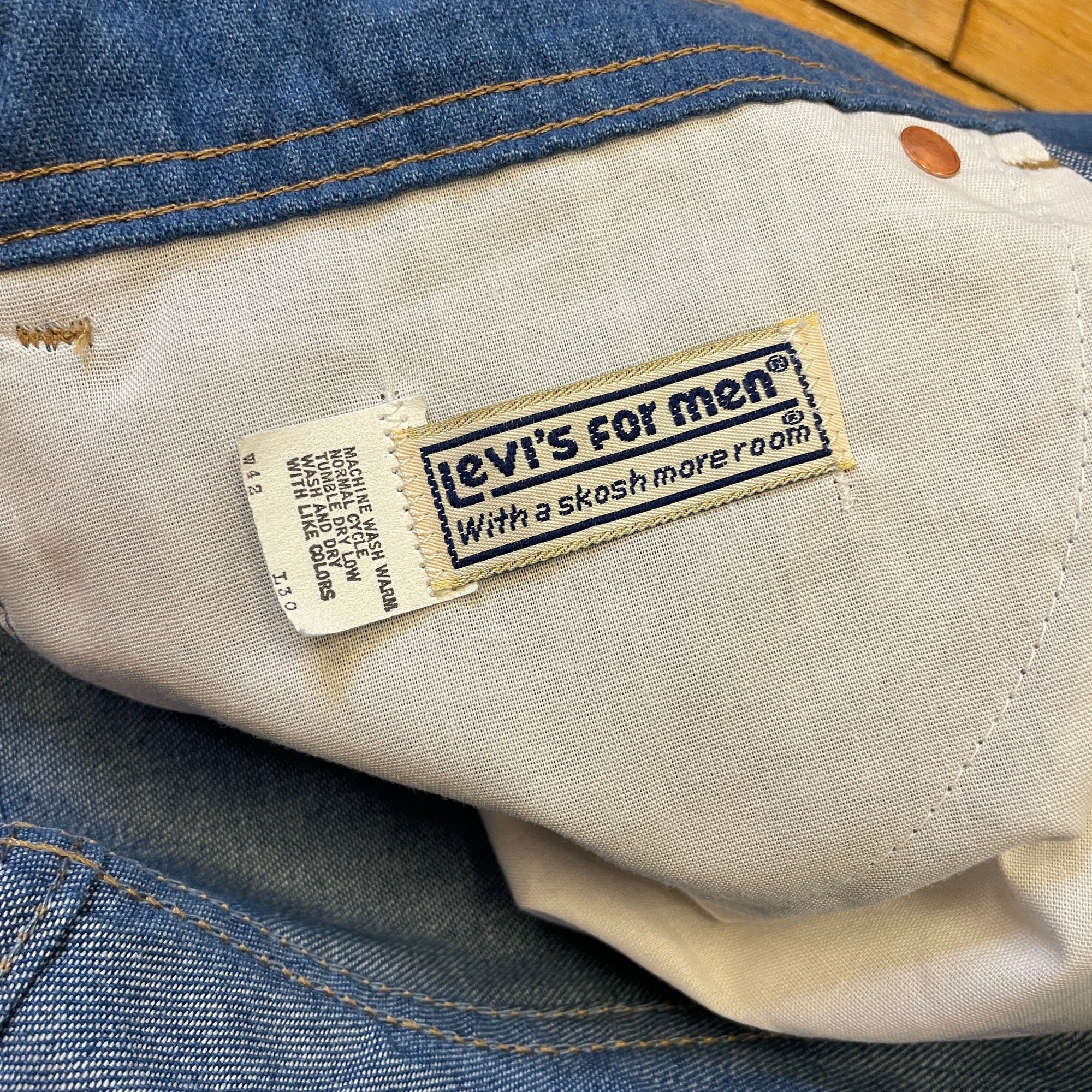 Incredible Plus Size Vintage 70s Orange Tab Levi's For Men "With a Skosh More Room" Super Soft Denim Jeans 41" Waist Bottoms Public Butter