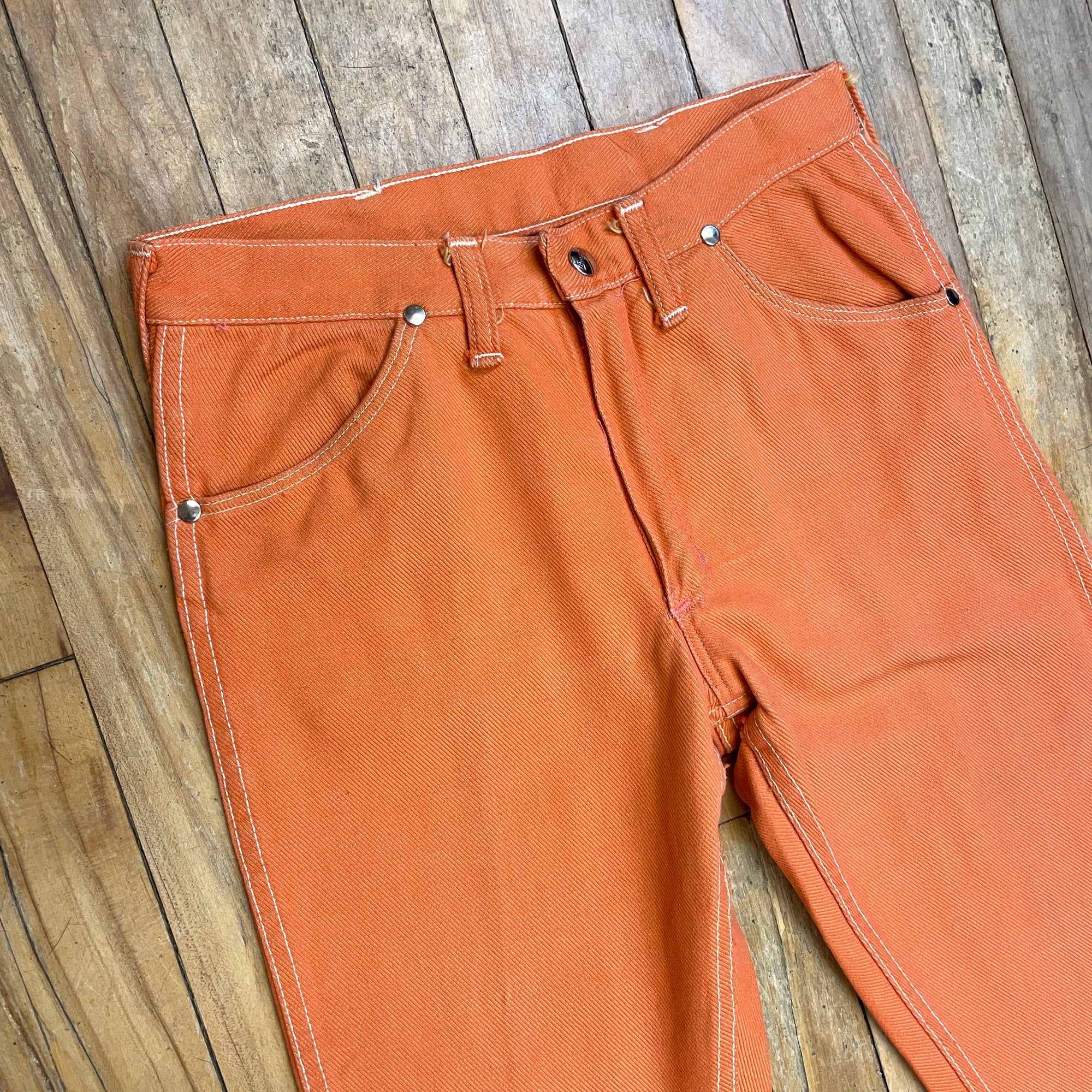 RARE 60s Wrangler Sanforized Blue Bell Made in Canada Creamsicle Coloured Twill Trousers with Pocket Rivets and Lightning Zipper Size 28" Bottoms Public Butter