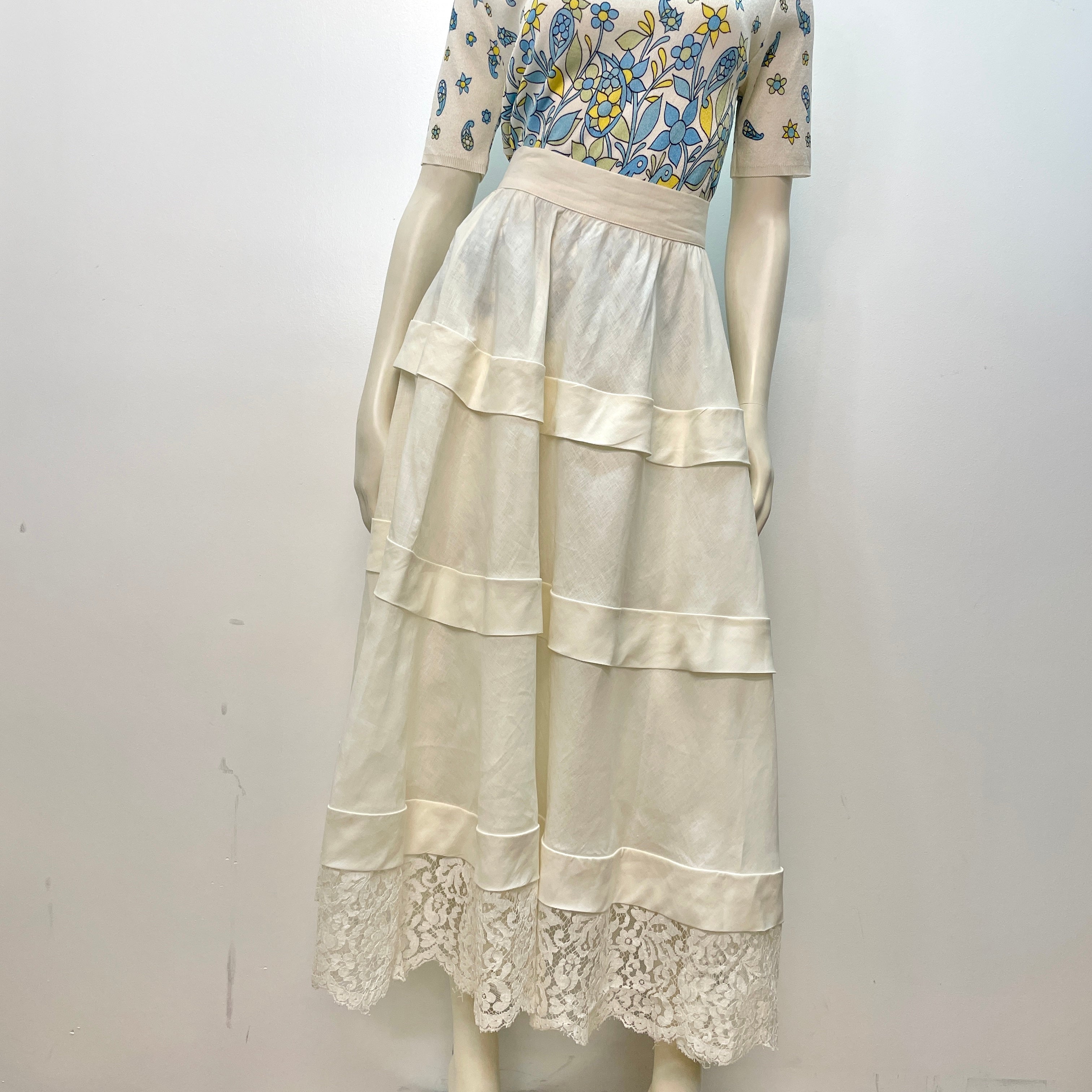 【関税込み】VALENTINO Skirts Women's Valentino Garavani Skirts | Nordstrom