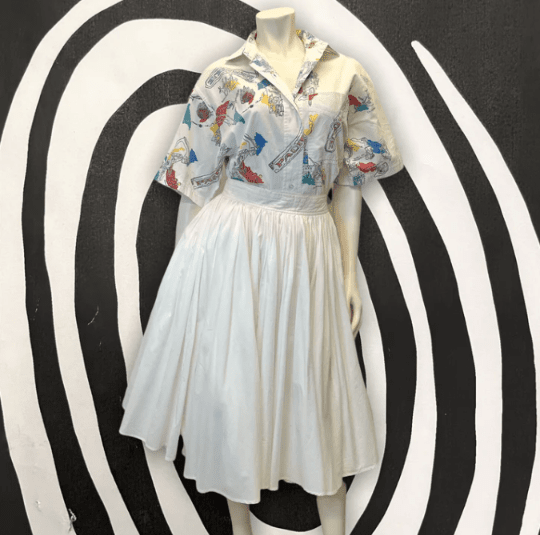 How to Style Vintage Dresses the Modern Way?