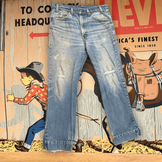The Ultimate Guide to Shopping Vintage Jeans