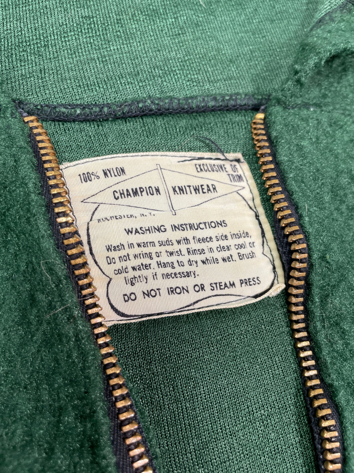 c539fb0f-85d4-44f6-aa48-572a448ee489.jpg