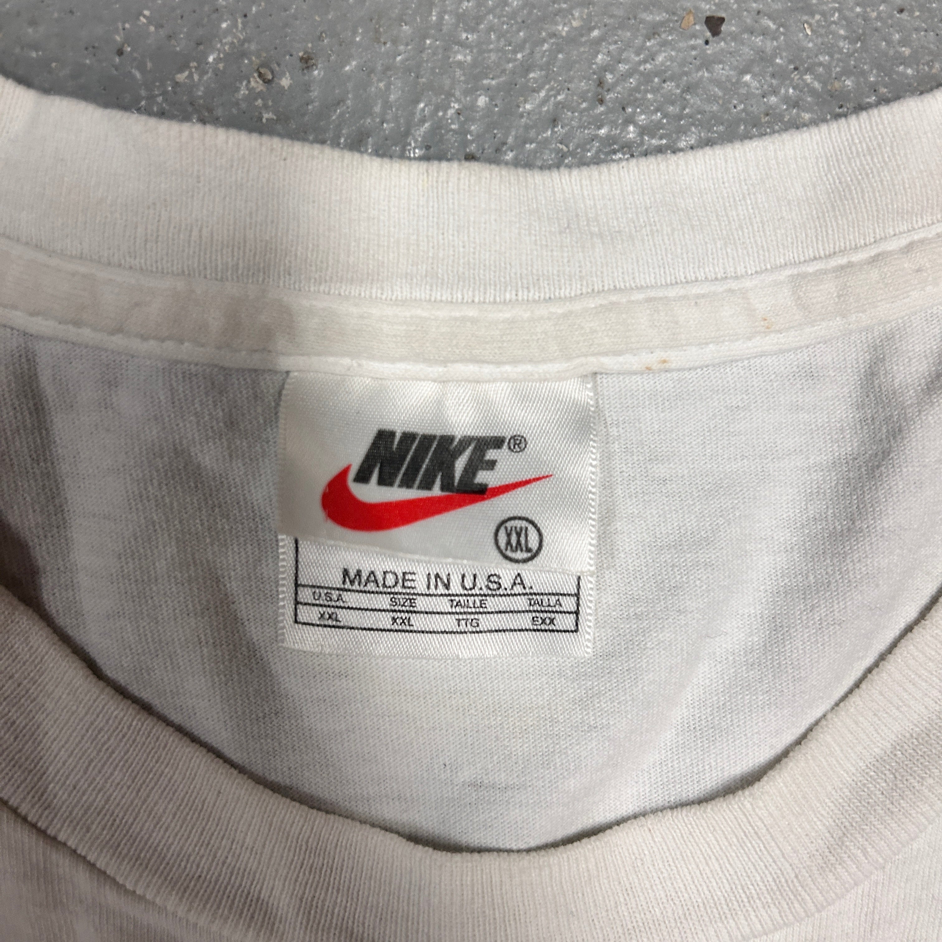 Vintage 90s Nike Michael Jordan T-Shirt NBA Basketball 