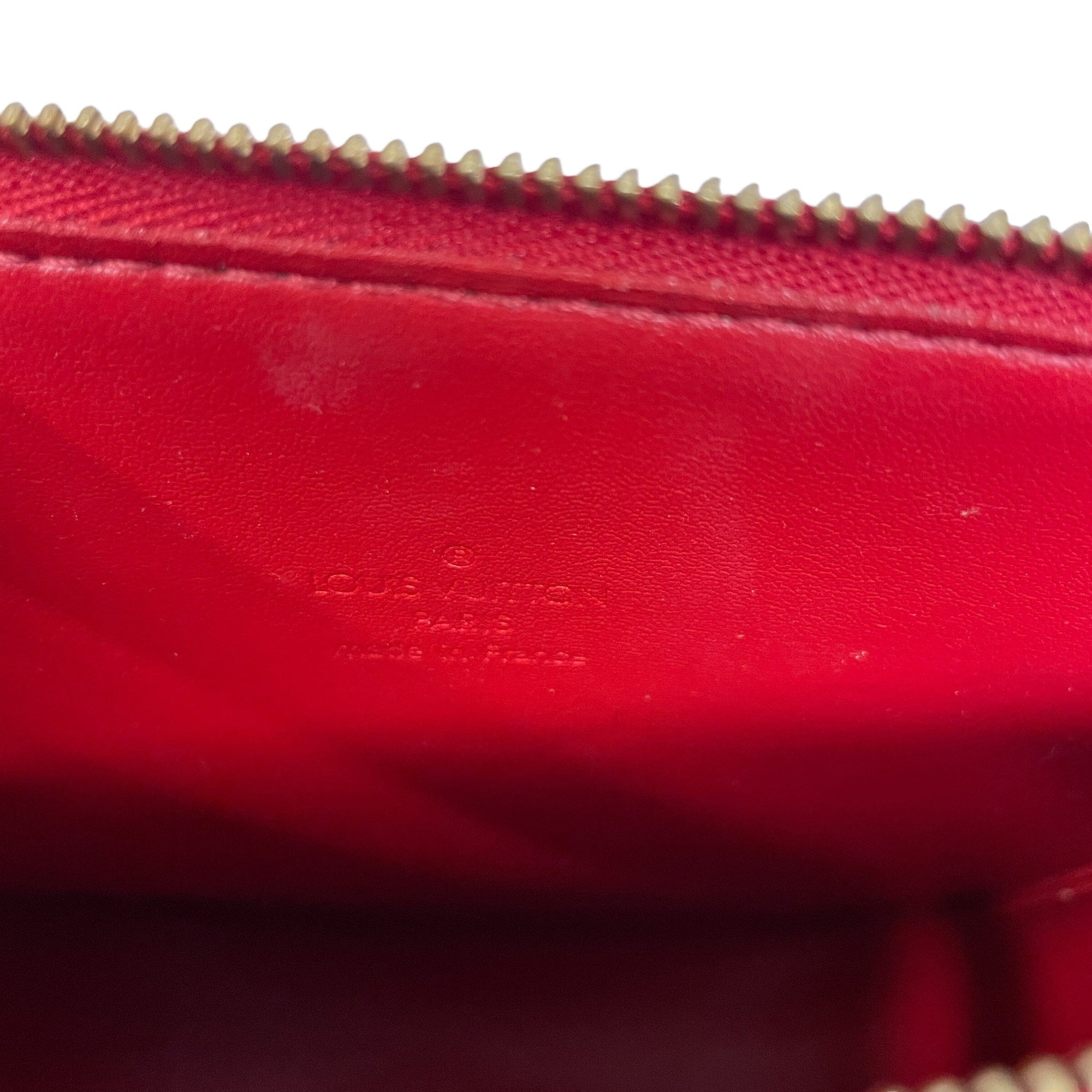 *Louis Vuitton Red Purse Black Market Vintage 