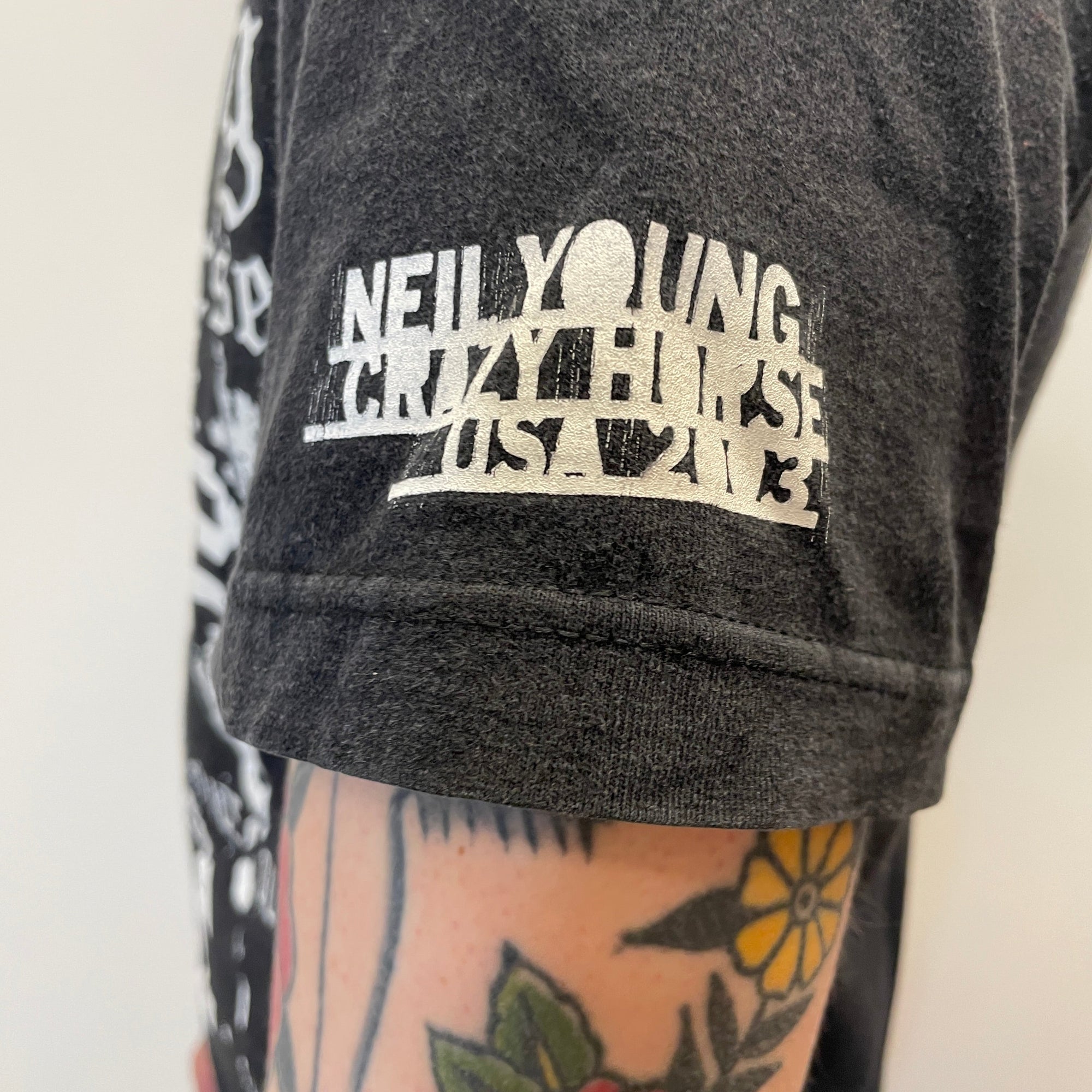 2003 Neil Young & Crazy Horse Vintage Graphic Band T-Shirt Size Medium T-Shirts Public Butter 
