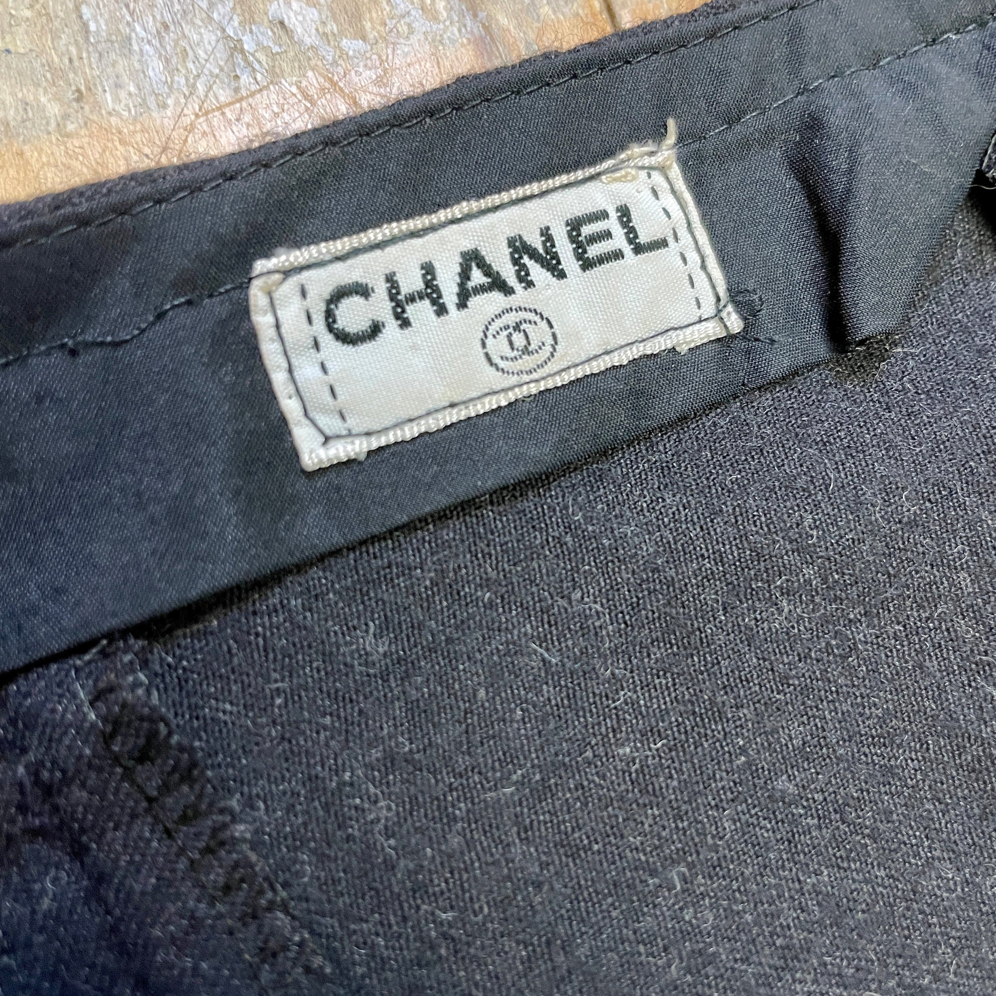 Chanel Paris Designer Vintage Mini-Skirt With Golden Button Accents 28&quot; Waist Tops Black Market Toronto 