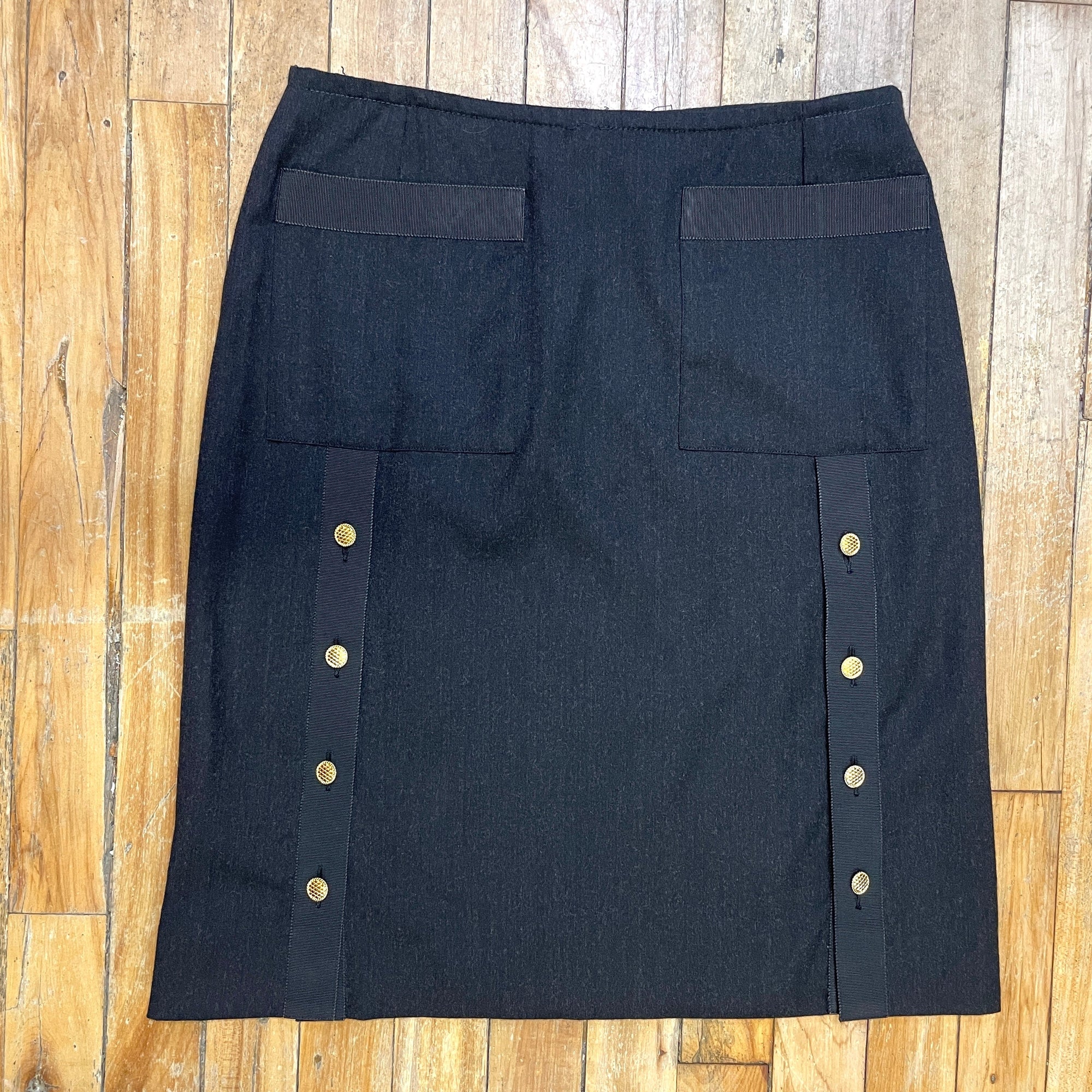 Chanel Paris Designer Vintage Mini-Skirt With Golden Button Accents 28&quot; Waist Tops Black Market Toronto 