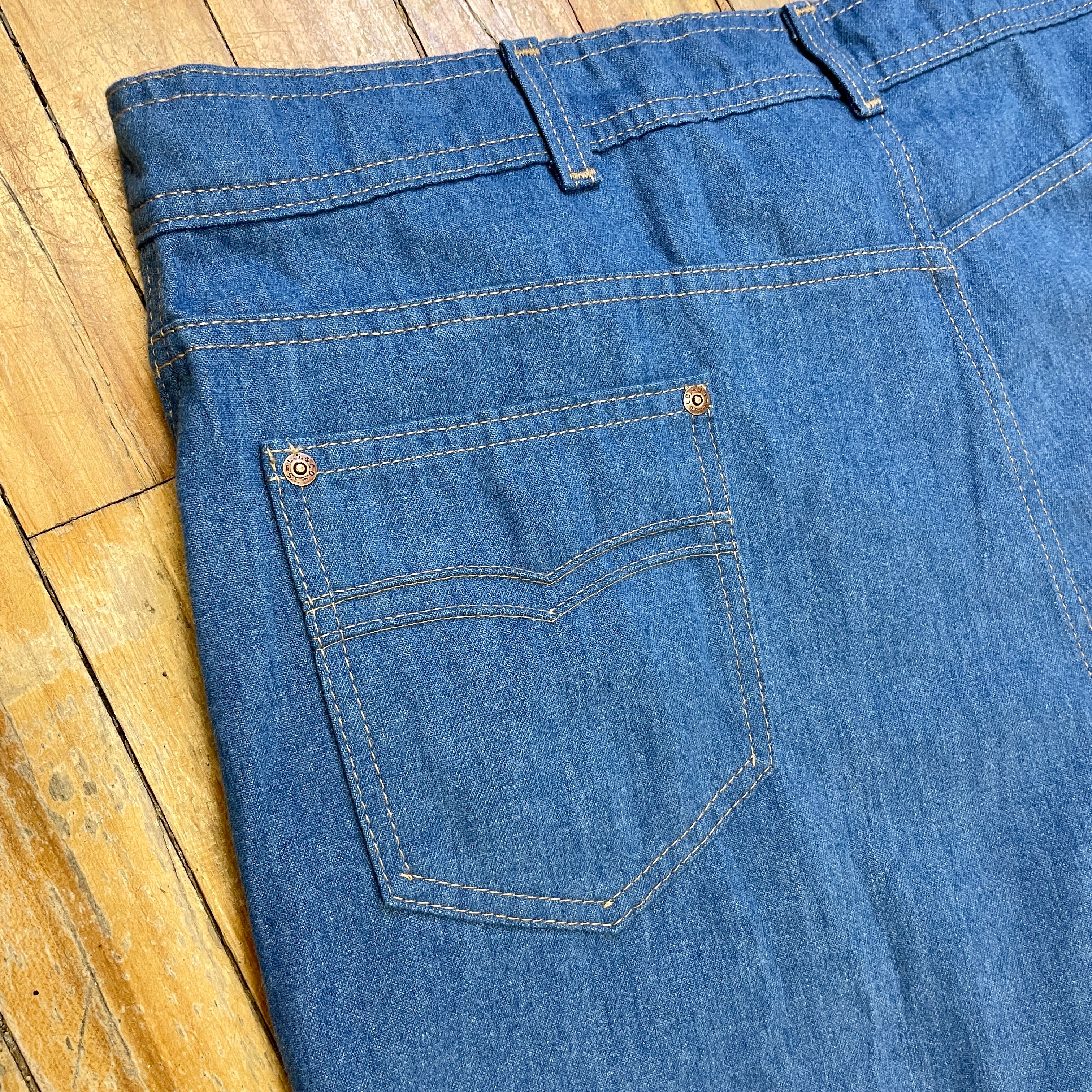Incredible Plus Size Vintage 70s Orange Tab Levi s For Men With a Skosh More Room Super Soft Denim Jeans 41 Waist