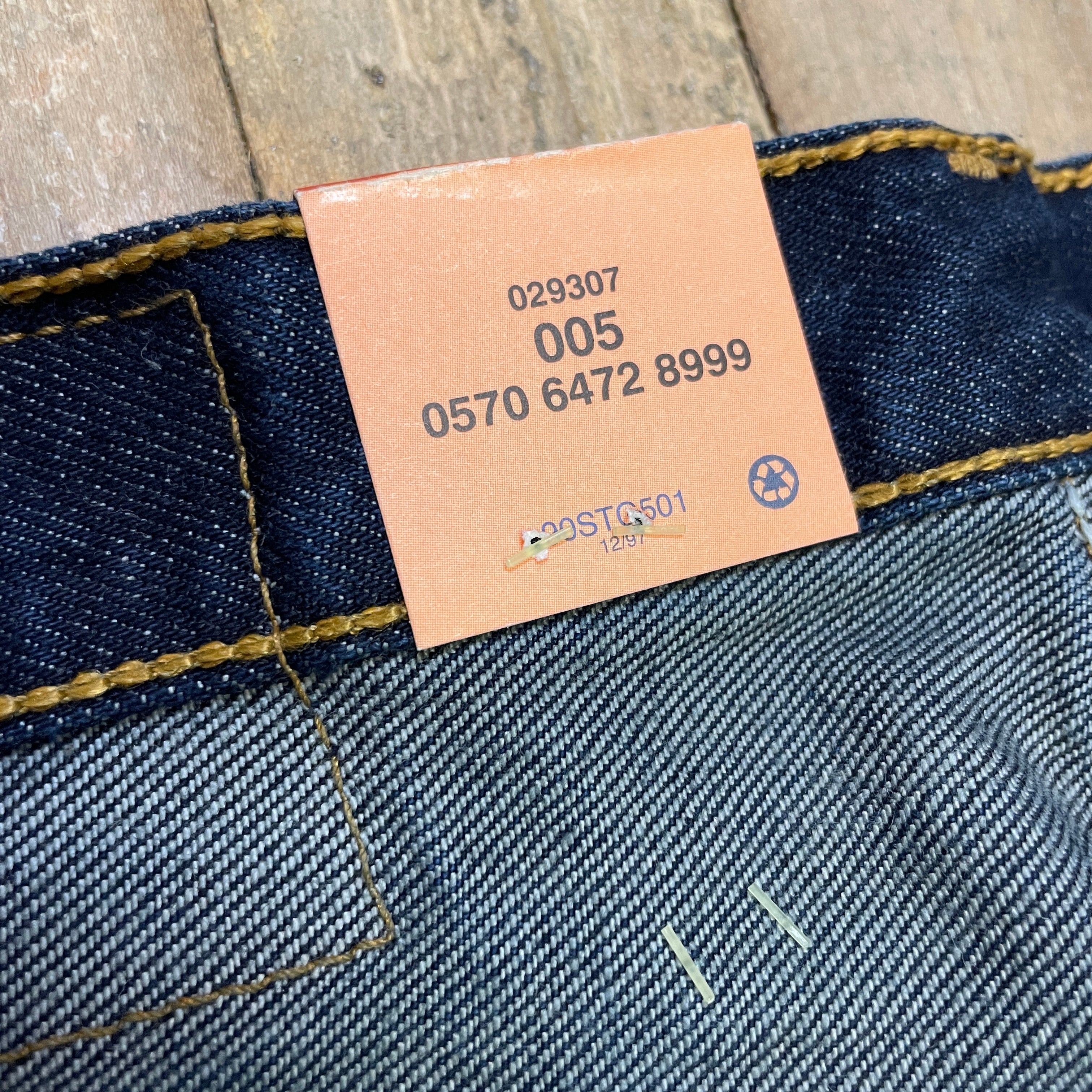 Vintage 1999 Deadstock Levi's Dark Wash Button Fly 501s Made in Canada