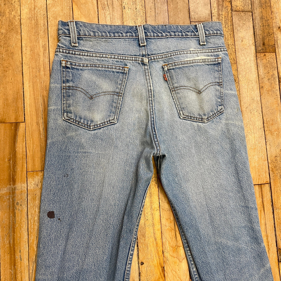 Vintage Late 80s Light-Wash Orange Tab Levi's Made in USA 33