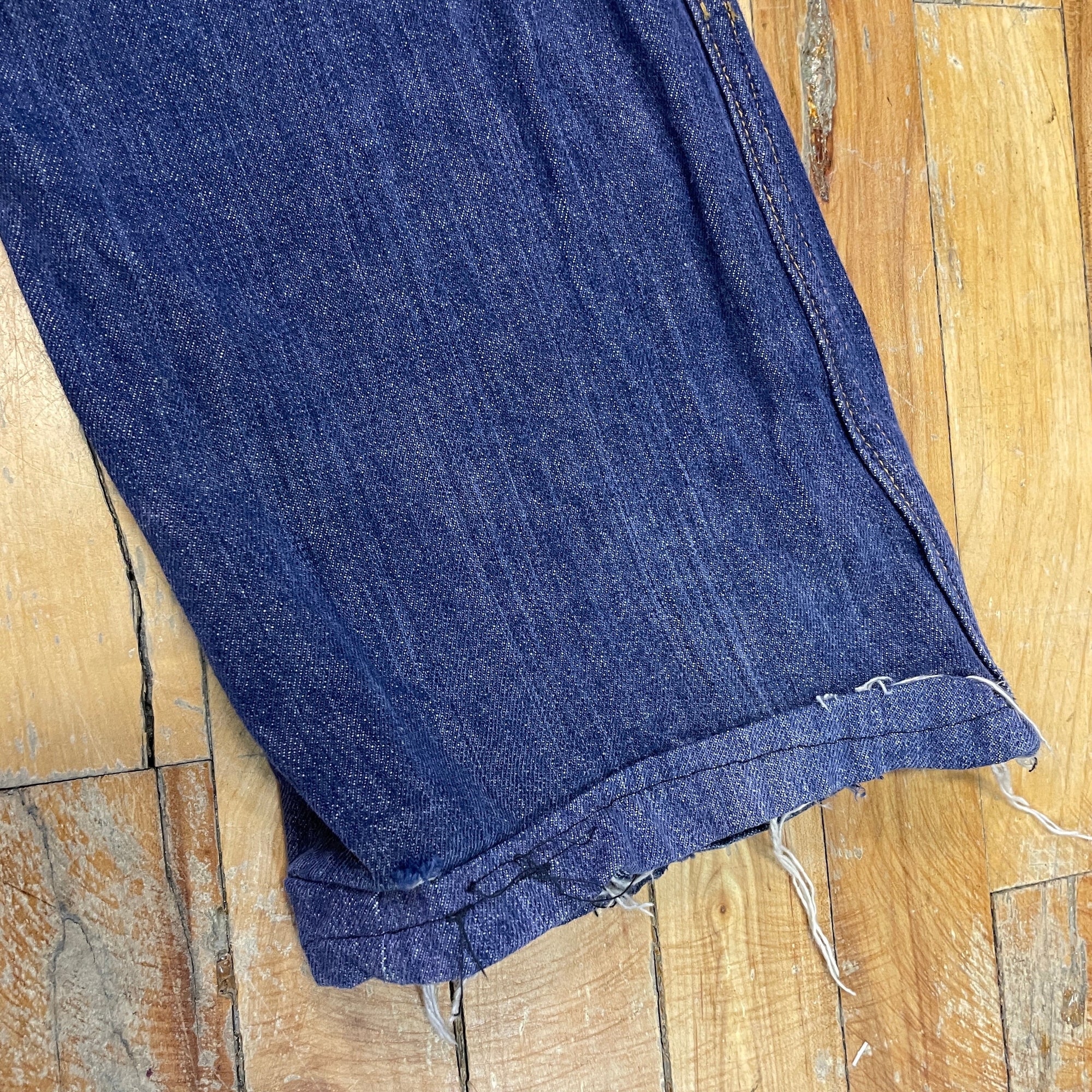 Vintage Mended Indigo Denim Boot Cut Jeans 28&quot; Waist Bottoms Black Market Toronto 