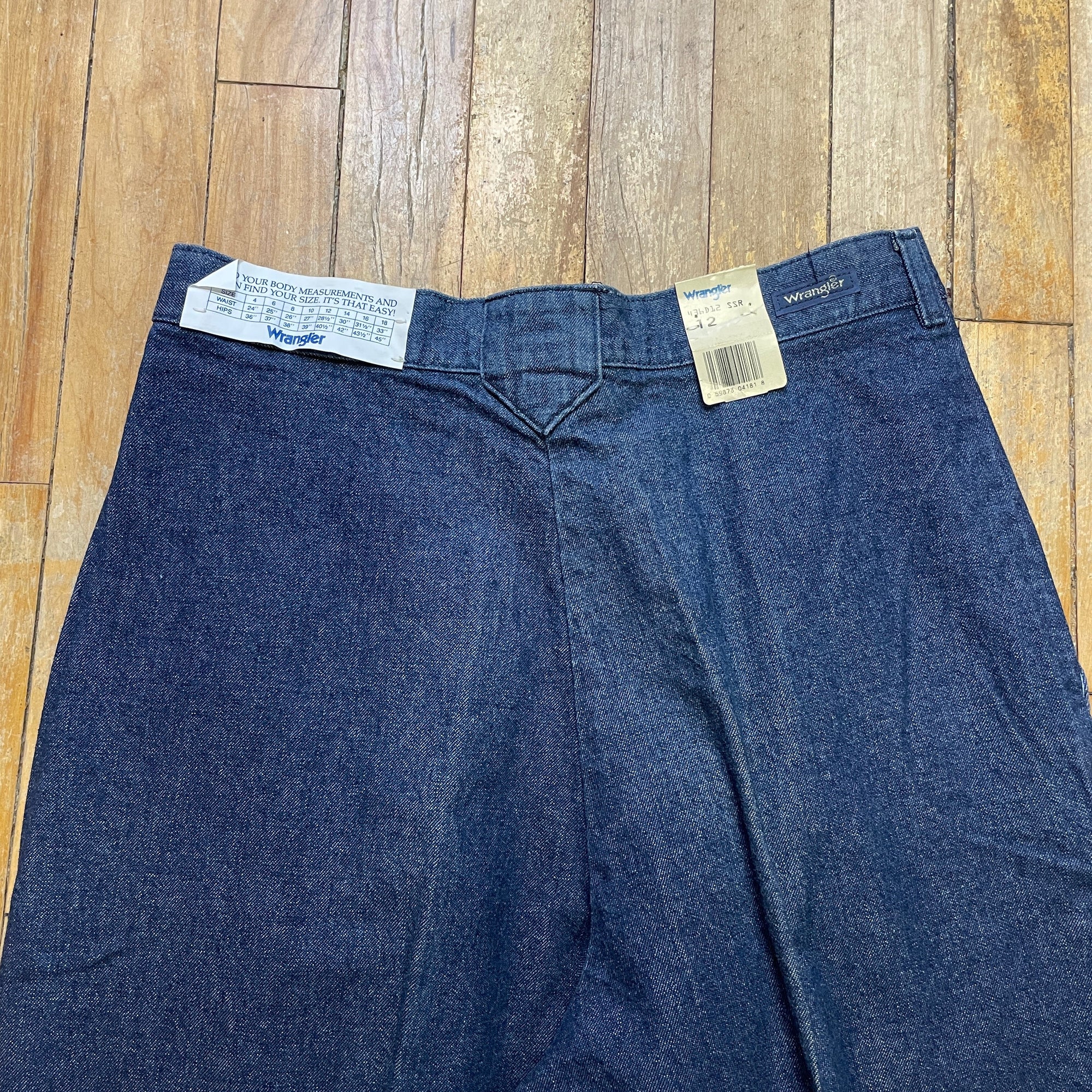 Vintage Wrangler Blue Bell Deadstock Made in Canada Front Pleat Jeans Bottoms Black Market Toronto 